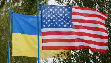 Флаги США и Украины