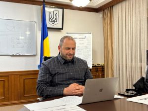 Рустем Умеров, голова Фонду держмайна України. 