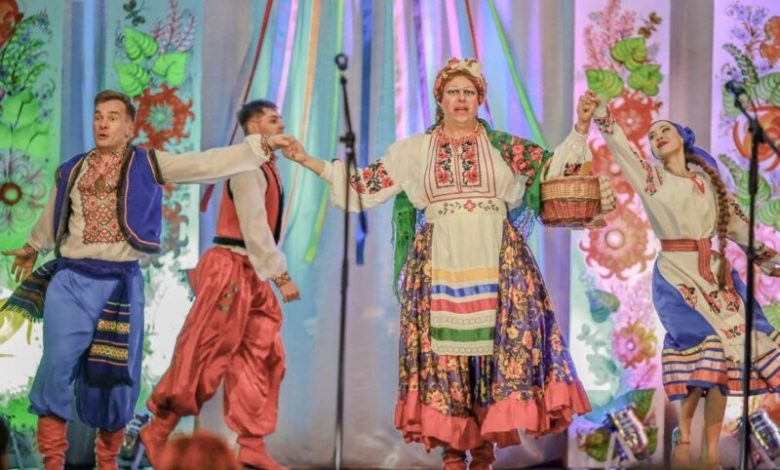 Дніпропетровський народний хор «Волошки».